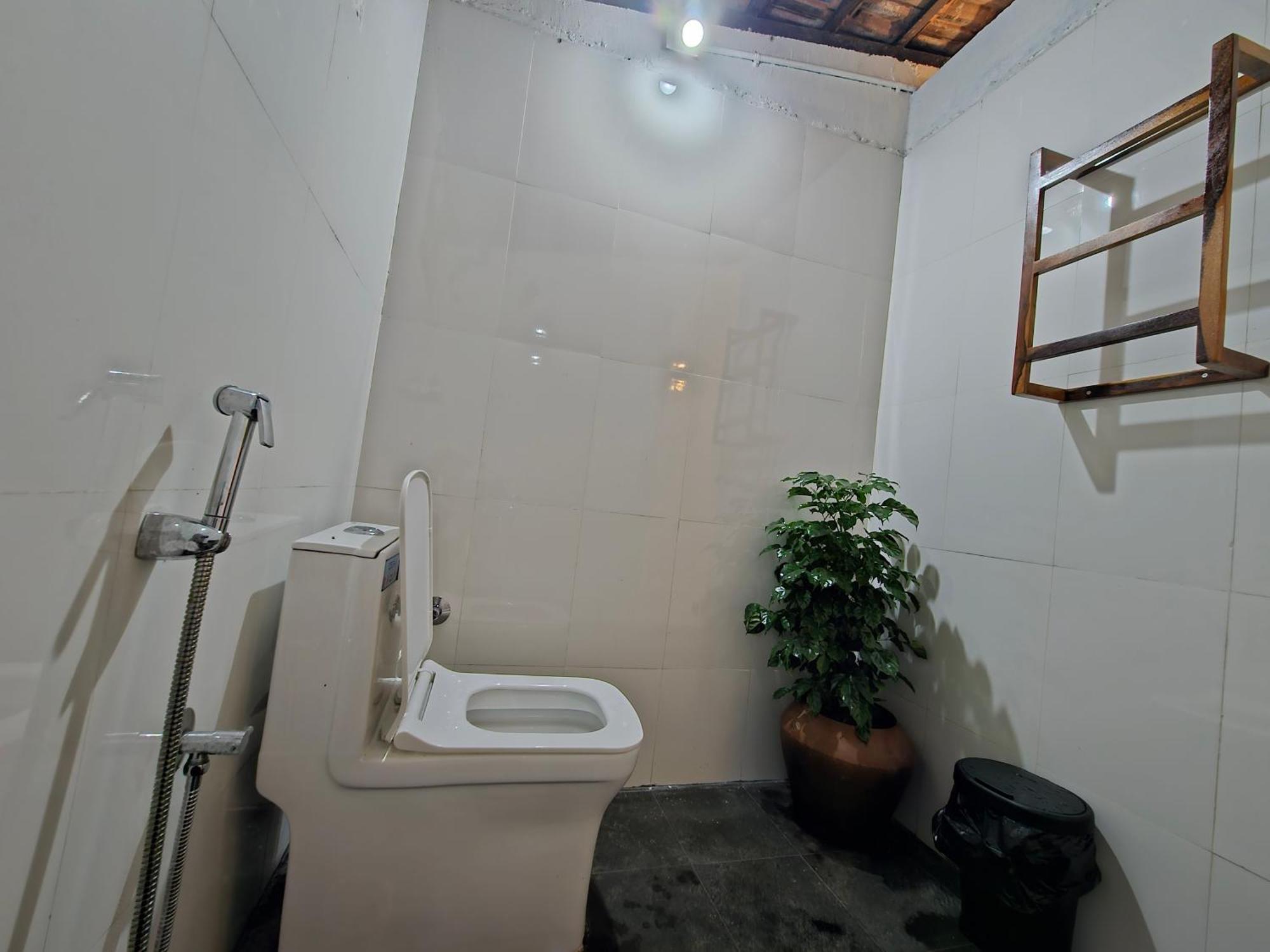 Benomadic Eco Hostel, Madikeri, Coorg Suntikoppa Екстериор снимка