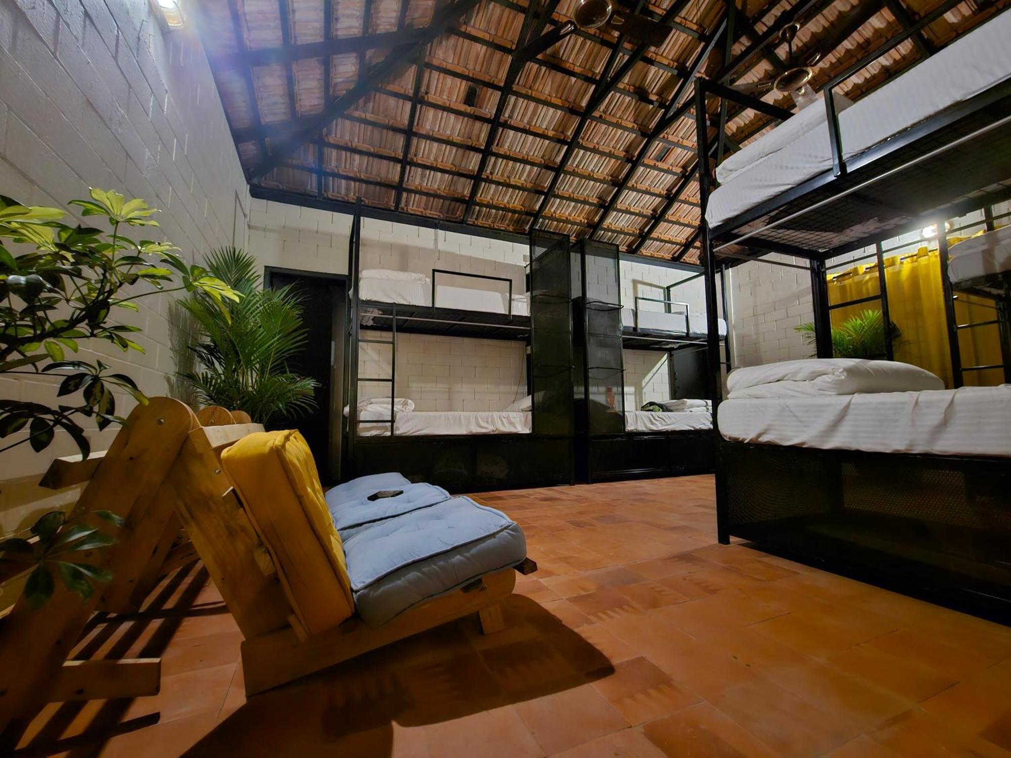 Benomadic Eco Hostel, Madikeri, Coorg Suntikoppa Екстериор снимка